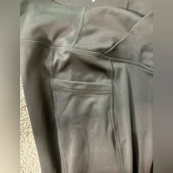 Blogilates Black Flared Yoga Pants - Picture 5 of 5